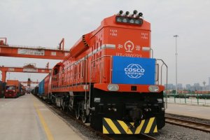 中遠(yuǎn)海運(yùn)河南-青島海鐵聯(lián)運(yùn)班列2023年發(fā)運(yùn)量成功突破1萬TEU大關(guān)-物流之家