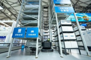 極智嘉參加CeMAT?ASIA?2023 展示貨架到人PopPick方案+自動播種墻方案-物流之家