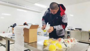 威海順豐開通“國際業(yè)務個人寄” 助力文登花餑餑出海新加坡-物流之家