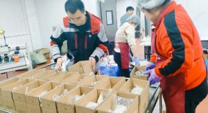 順豐在天水網紅街設置專人攬收 為游客提供特產寄遞服務-物流之家