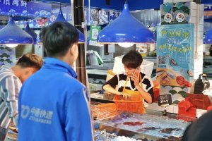 中通霞浦海鮮快件日攬收量達3萬票 同比增長30%-物流之家