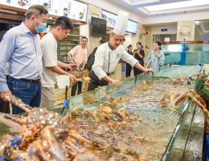 東航物流旗下冷鏈公司成功開通首條常態化帝王蟹運輸航線-物流之家