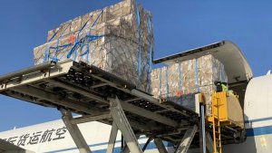 河南保稅物流園區(qū)于上半年期間，跨境電商進(jìn)出口交易額成功突破 100 億元-物流之家