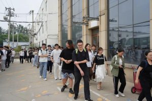 中通快遞與北京郵電大學開展校企合作實訓-物流之家