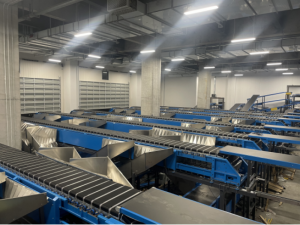 菜鳥自主研發的直線窄帶分揀機開始批量應用-物流之家