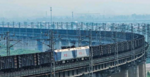 上半年國家鐵路發送貨物19.8億噸-物流之家