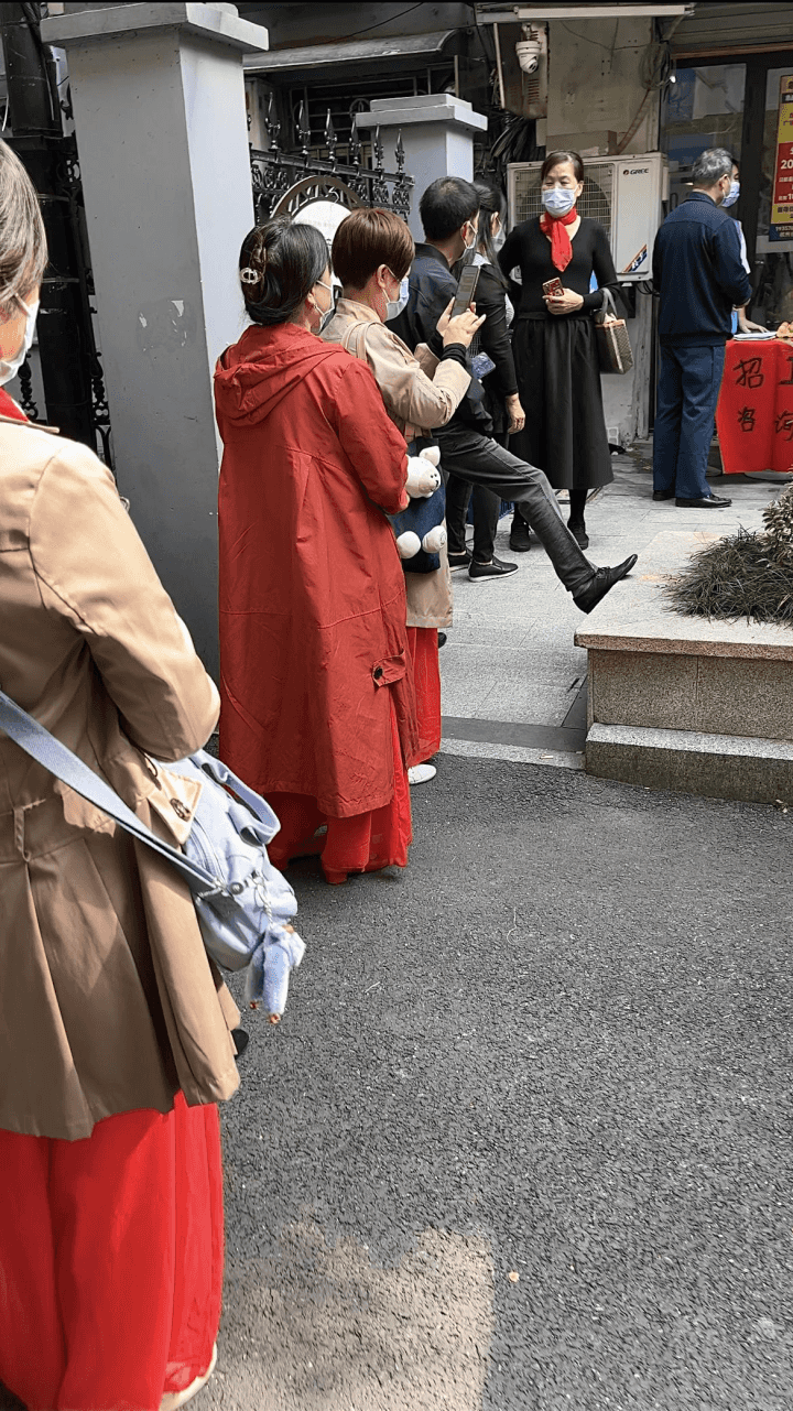 天貓雙11送貨上門招運力,杭州大媽不跳廣場舞組團應聘快遞員-物流之家